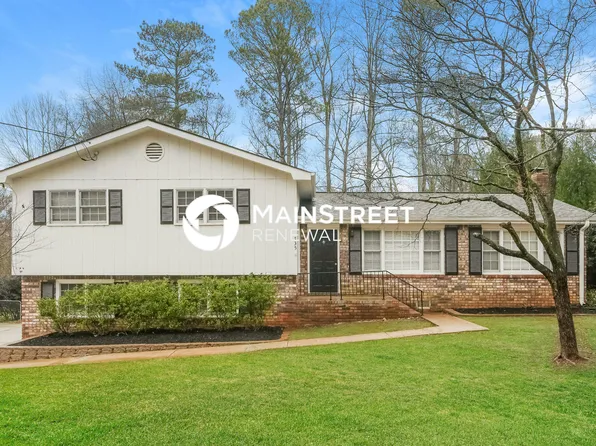 735 Shannon Ln, Woodstock, GA 30189