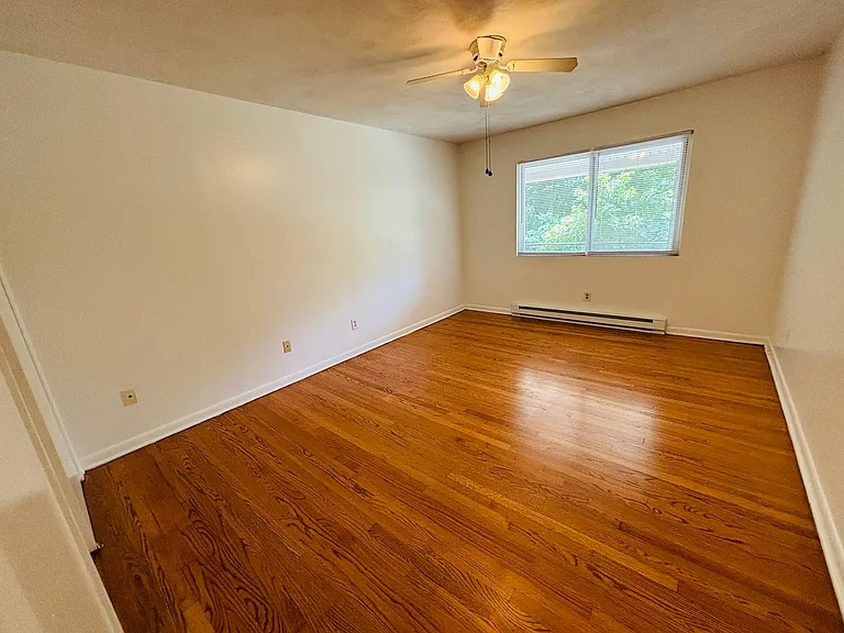 109 Northview Dr #6 — Photo 9