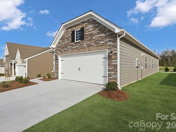 2nd image of 7624 Cotton Crest Ln #39