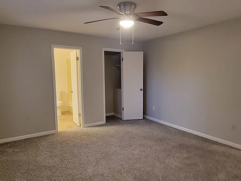 253 Chickering Rd — Photo 27