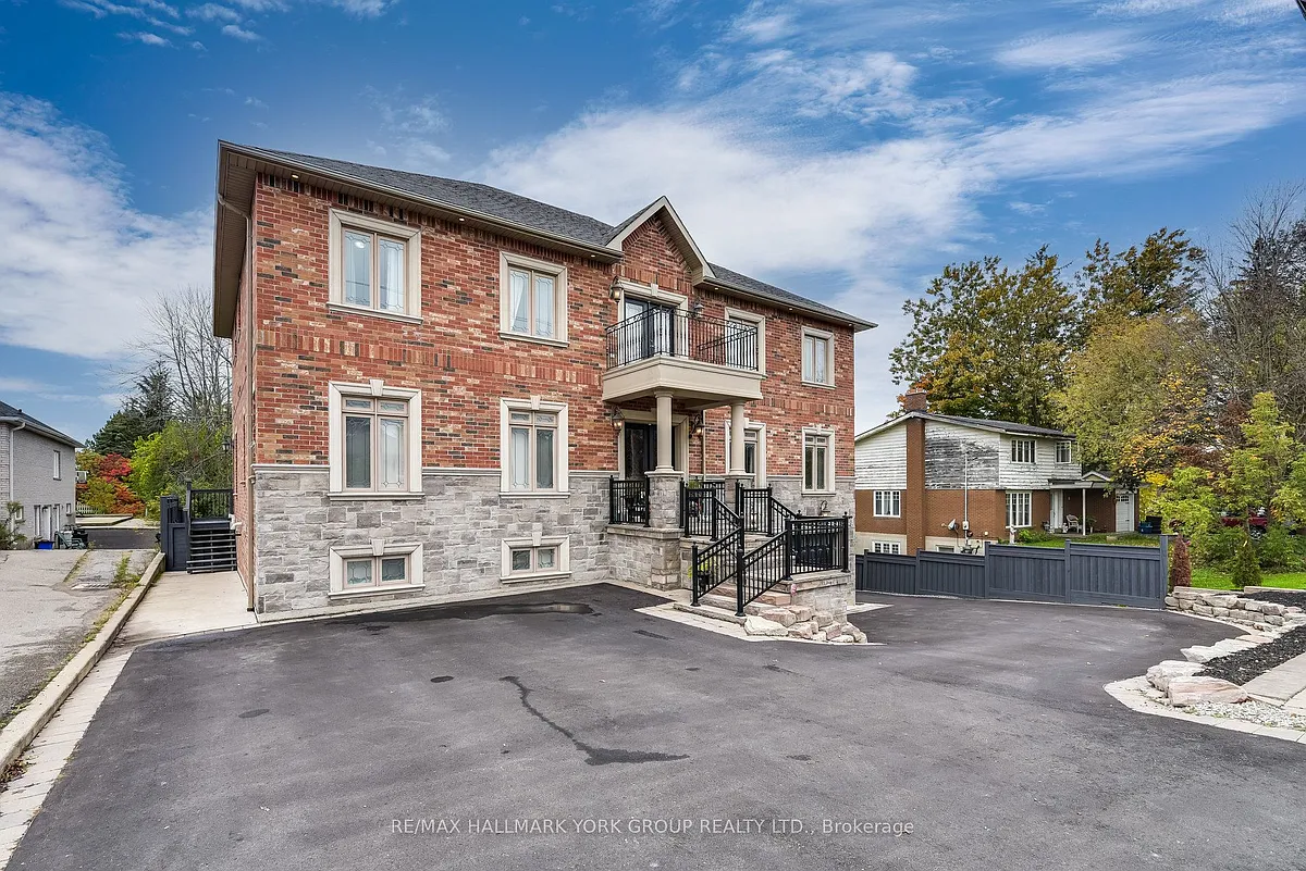 Building Photo - 13086 Keele St #A