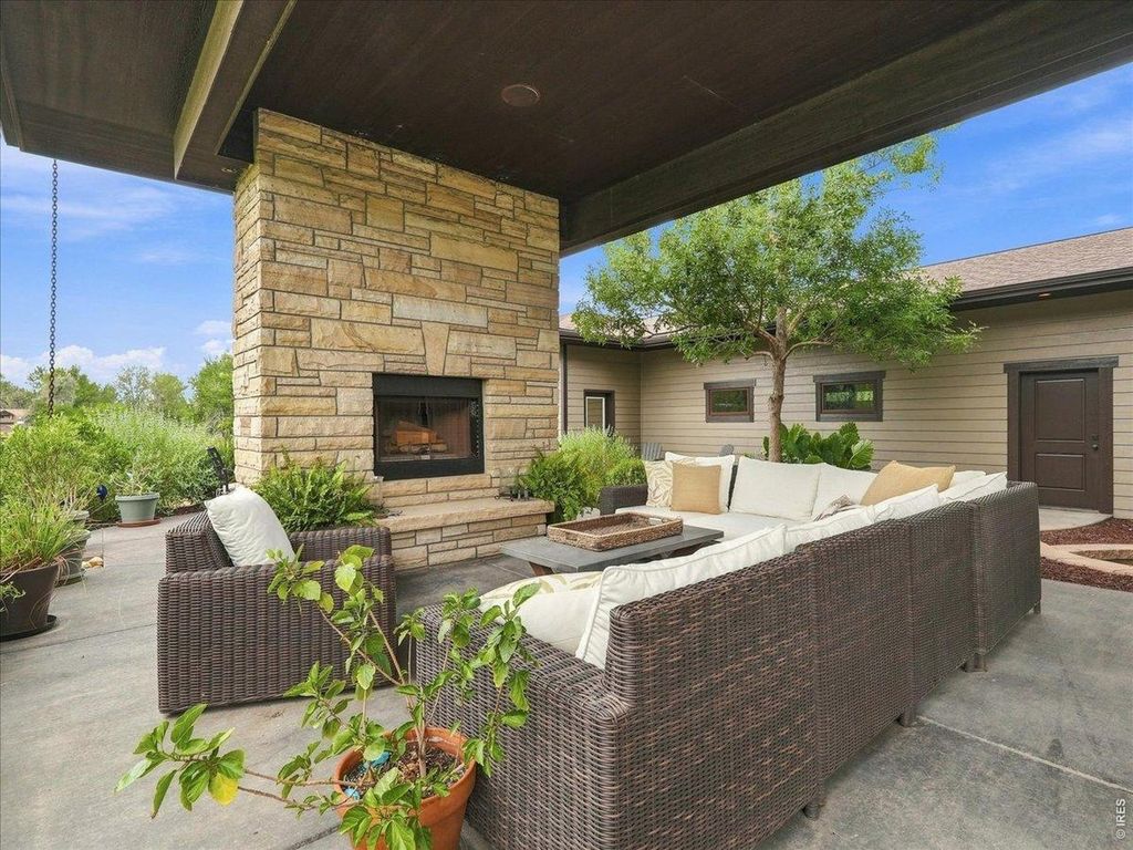 753 Glenn Ridge Dr
