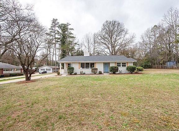 2nd image of 7709 Linda Lake Dr