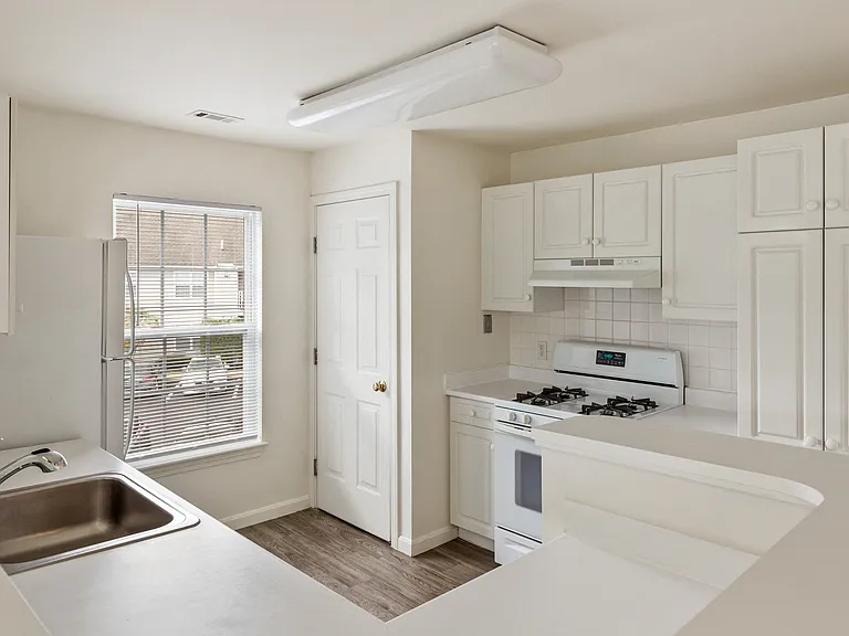 Orchards Apartments — Photo 28