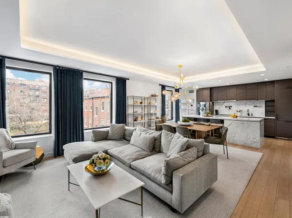 100 Barrow Street image 1 of 12