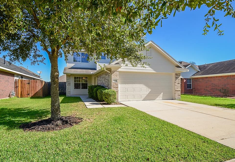 1st image of 10931 Crosby Field Ln
