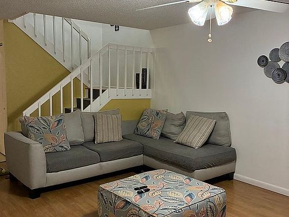 4th image of 170 Woodland Rd