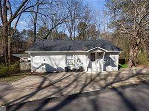 100 Daisy Cir, Canton, GA 30114