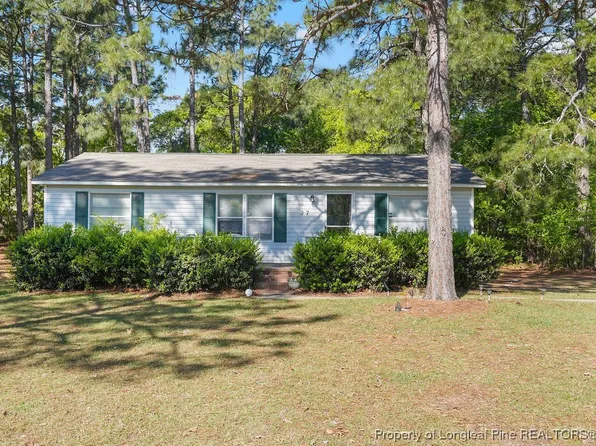 37 Gibbs Rd, Lillington, NC 27546