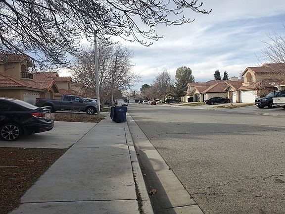 5th image of 1711 Mesa Dr