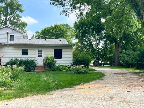 1028 Kilbourne Rd