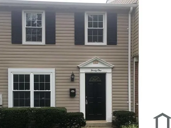 21 Kirwin Ct, Parkville, MD 21234
