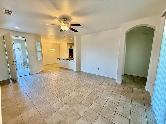 5th image of 1762 Bolton Avenue