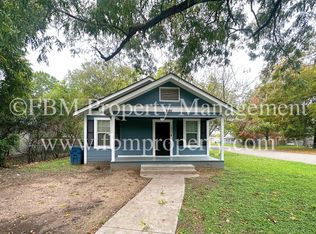 1020 N Beaton St, Corsicana, TX 75110