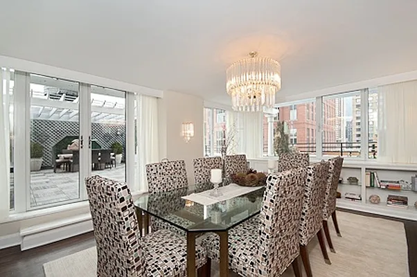 Sold by Nest Seekers International | media 19