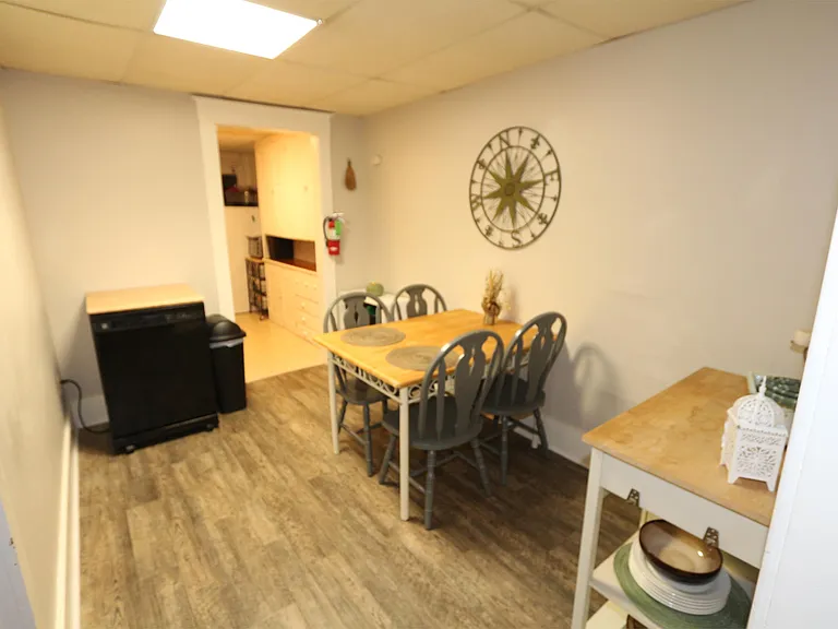 7-9 Weidman Pl #2 — Photo 33