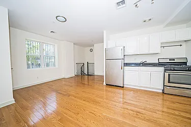 Rented by Level Group