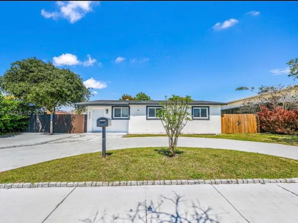 9805 Marlin Rd, Cutler Bay, FL 33157