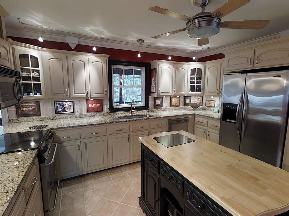 1st image of 411 Hearthside Dr
