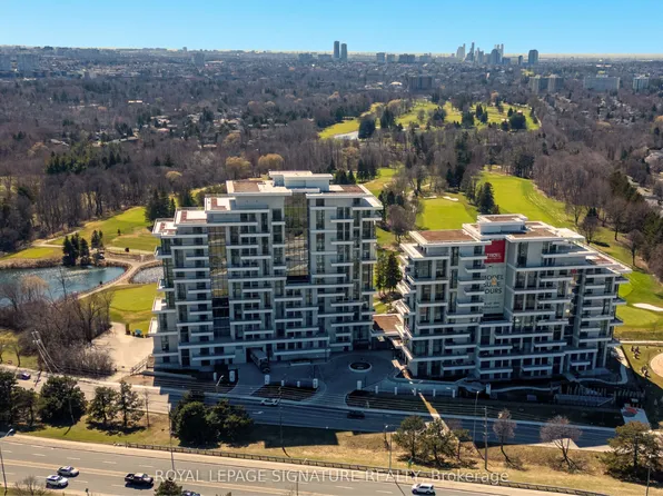 399 Royal Orchard Blvd #617, Markham, ON L3T 3C9