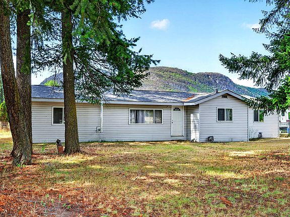 2nd image of 4079 Dixon Mountain Rd