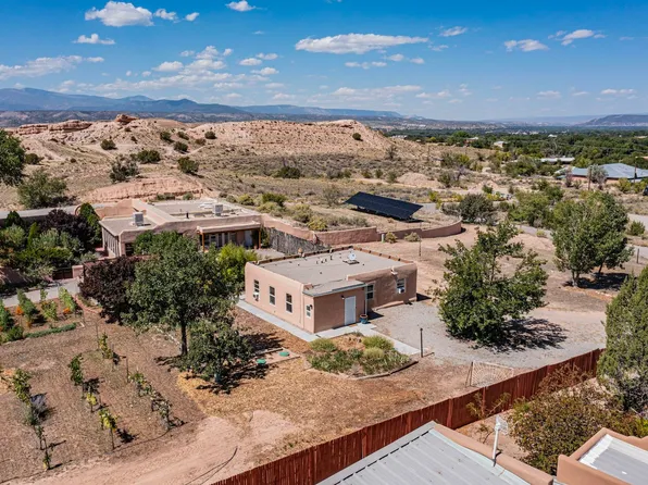 19 Lumbre Del Sol, Espanola, NM 87532