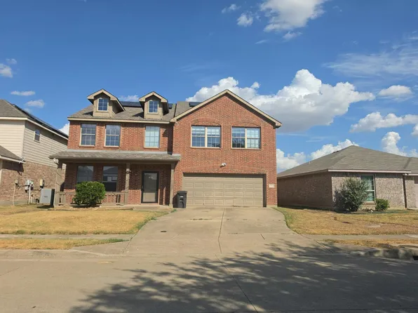 7613 Hollow Forest Dr, Fort Worth, TX 76123