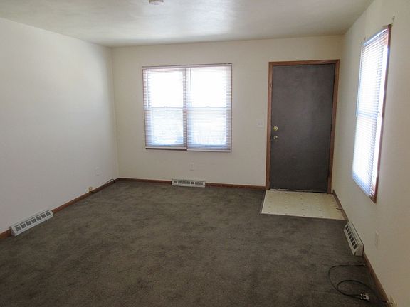 5th image of 204-206 N Grant Ave