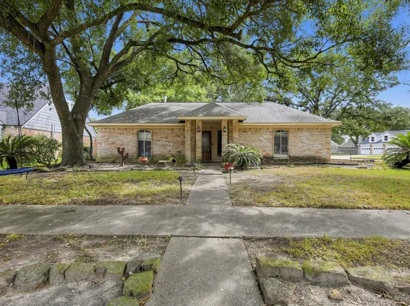 15502 Chichester Ln, Houston, TX 77040