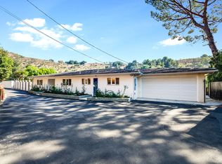 1135 N Norman Pl, Los Angeles, CA 90049