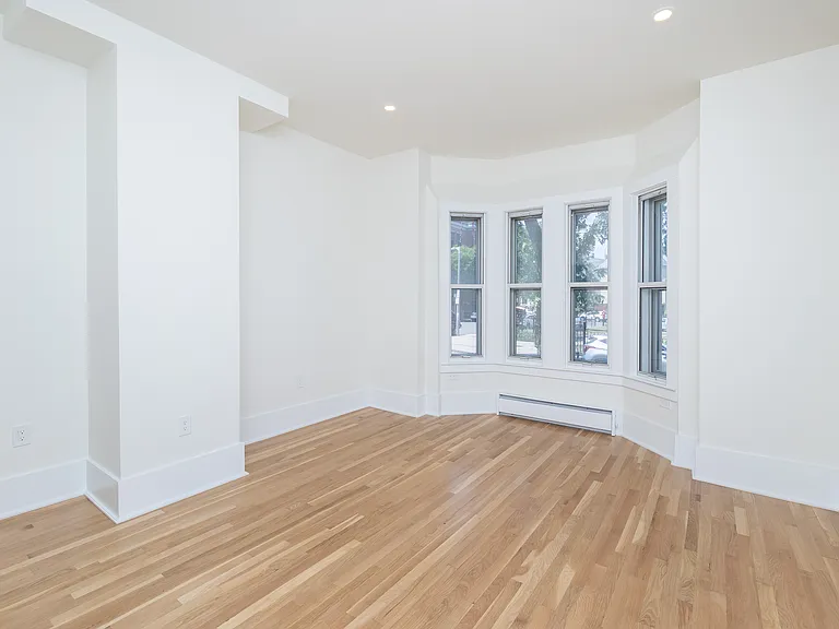 219 Trenton St #1 — Photo 9