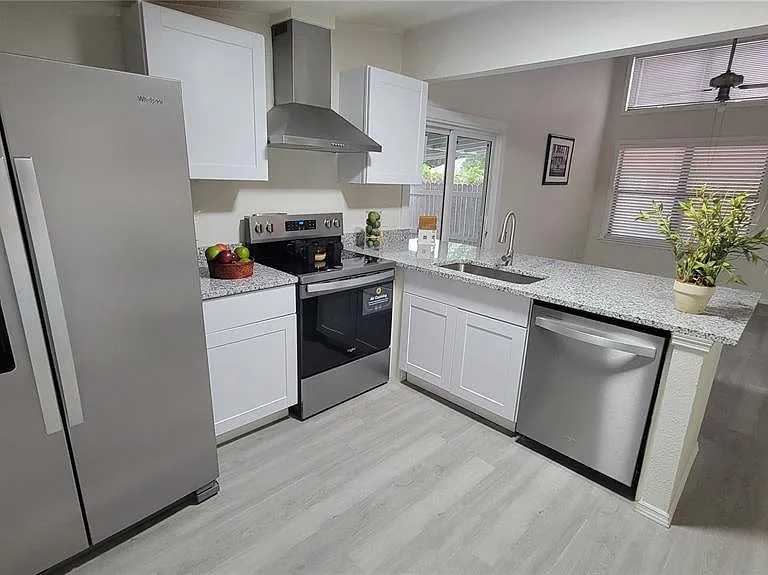 1103 Errol Place Cir — Photo 9