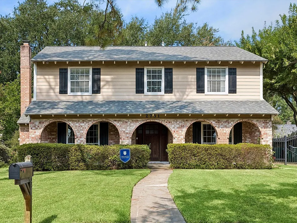 2731 Stetson Ln