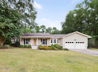 5459 Robie Dr, Macon, GA 31216