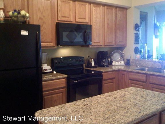 5th image of 2228 Beach Dr