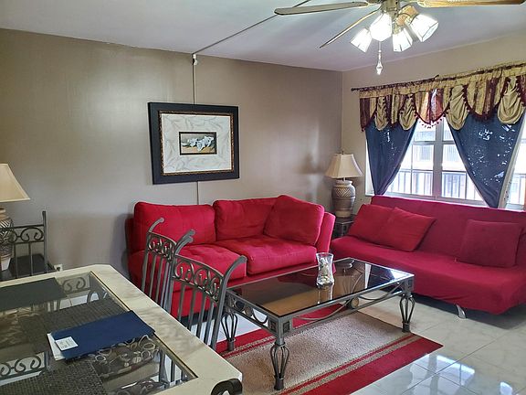 2nd image of 1320 Moreland Dr Unit 16