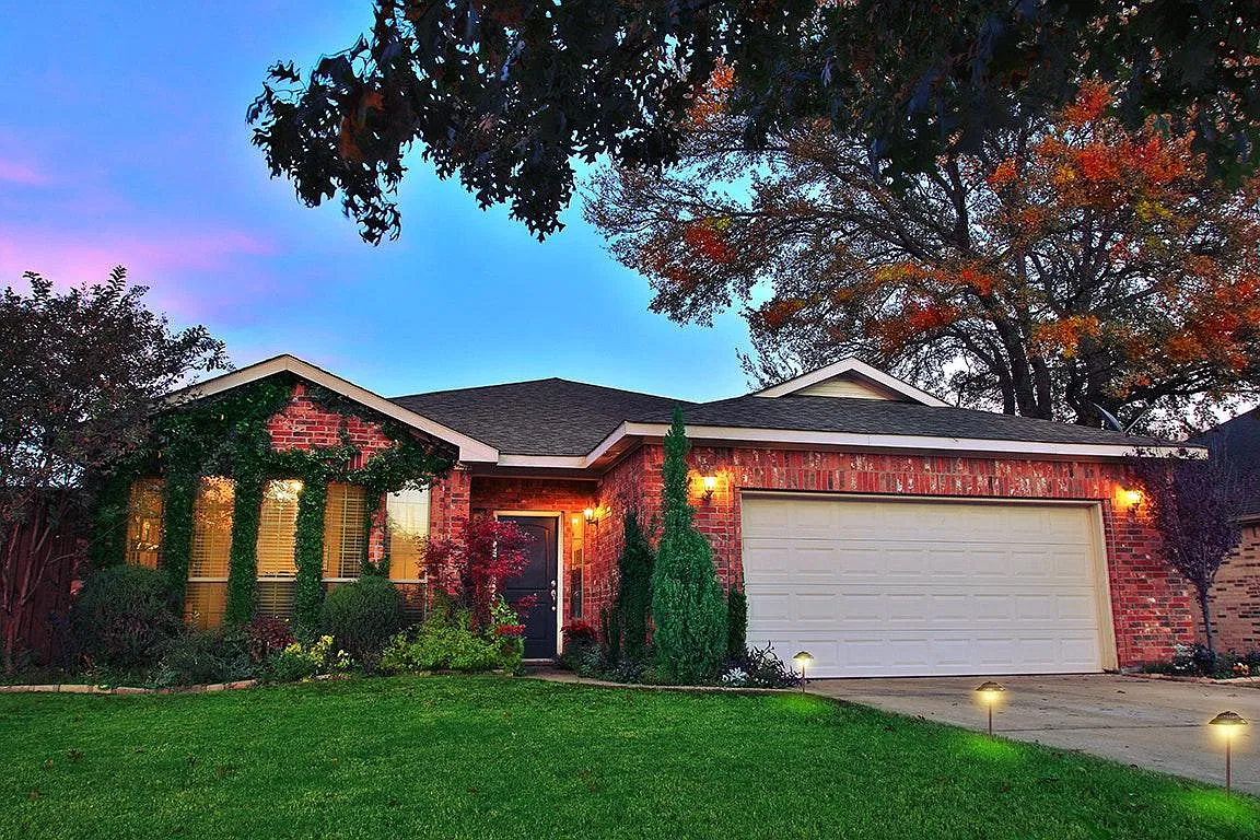 4 bed, 1769 sqft, $3,300 — Photo 1