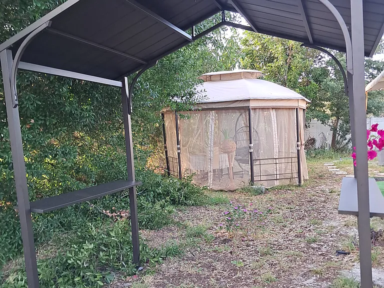 4208 Ponce De Leon Blvd — Photo 35