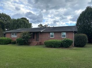 719 Mountain View Dr, Thomaston, GA 30286
