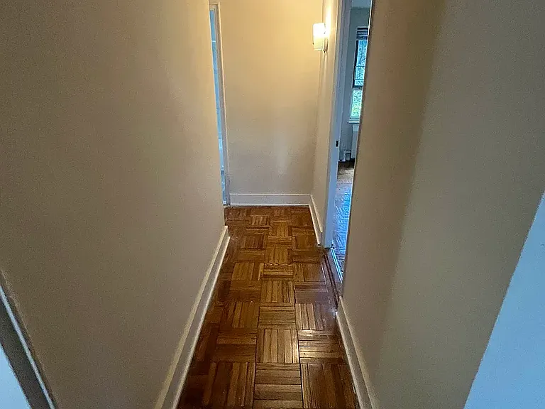 192-45B 71st Cres #2A — Photo 4
