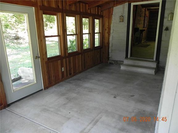 2nd image of 359 State Road 135 N
