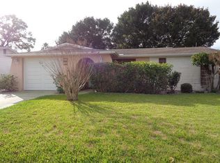 9311 Gray Fox Ln, Port Richey, FL 34668