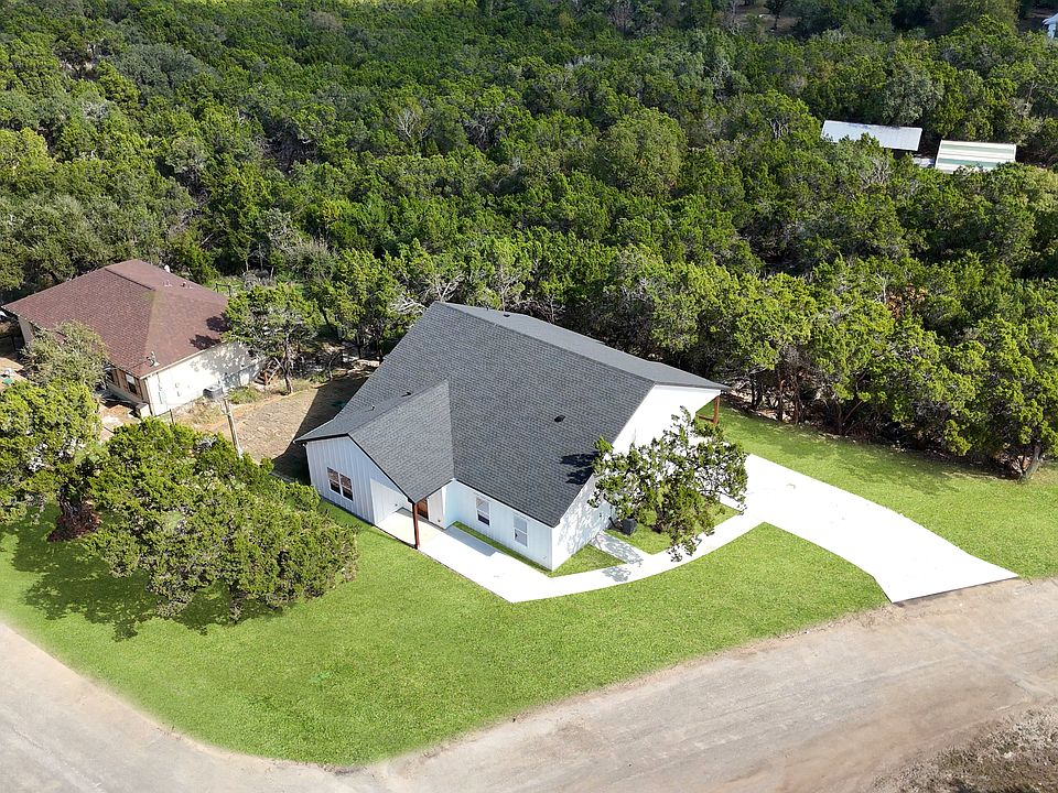 1st image of 664 Rolling Hills Dr