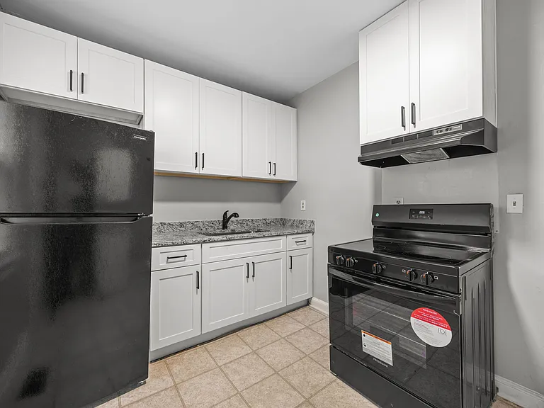 300-B Chamberlain Street - Renovated