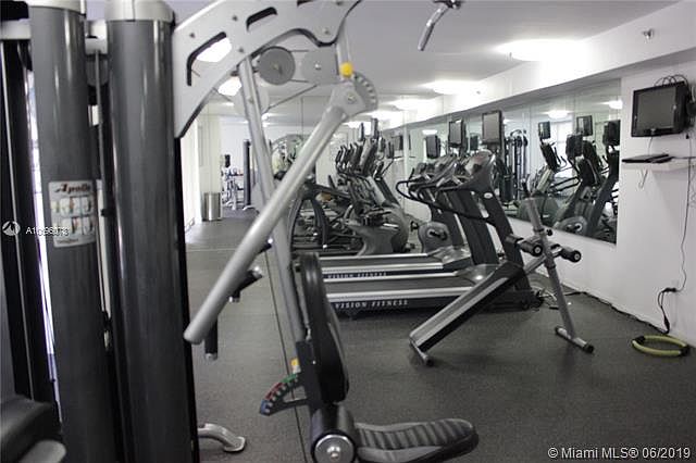 2nd image of 1440 Brickell Bay Dr APT 605