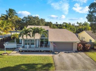 5100 SW 87th Ave, Cooper City, FL 33328