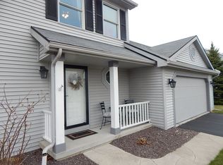 14611 Thistledown Ln, Perrysburg, OH