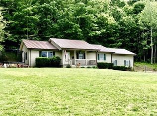 629 Carrington Green Rd, Salt Lick, KY 40371