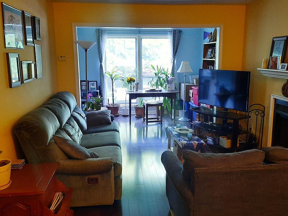 2nd image of 3178 Summit Square Dr APT B9