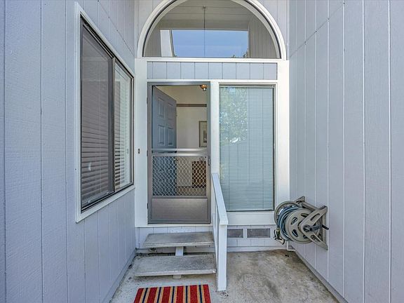 4th image of 2791 Mcbride Lane #186